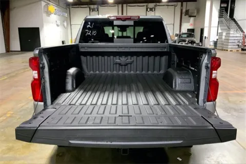 More photos of 2026 Chevrolet Silverado 1500 LTZ at Cable Dahmer Chevrolet of Kansas City, MO