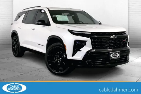 White 2024 Chevrolet Traverse FWD RS for sale in Kansas City, MO