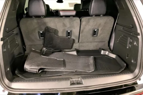 More photos of 2024 Chevrolet Traverse FWD RS at Cable Dahmer Chevrolet of Kansas City, MO