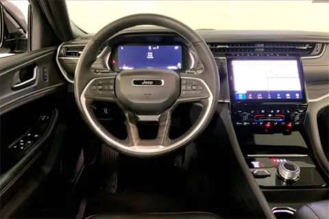 More photos of 2024 Jeep Grand Cherokee L Limited at Cable Dahmer Chevrolet of Kansas City, MO