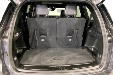 More photos of 2024 Jeep Grand Cherokee L Limited at Cable Dahmer Chevrolet of Kansas City, MO