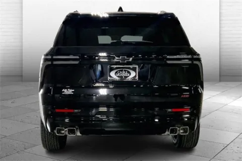 More photos of 2026 Chevrolet Traverse RS at Cable Dahmer Chevrolet of Kansas City, MO