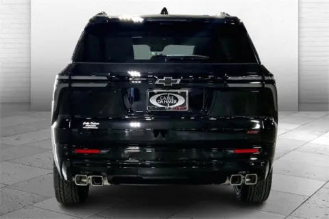 More photos of 2026 Chevrolet Traverse RS at Cable Dahmer Chevrolet of Kansas City, MO