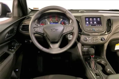 More photos of 2023 Chevrolet Equinox RS at Cable Dahmer Chevrolet of Kansas City, MO