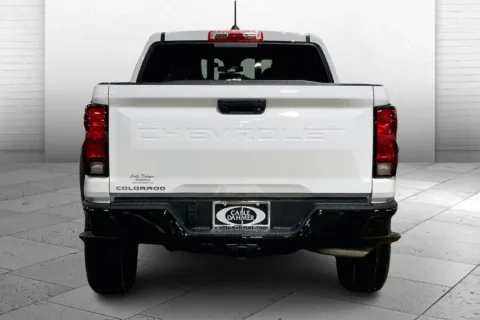 More photos of 2026 Chevrolet Colorado 4WD Trail Boss at Cable Dahmer Chevrolet of Kansas City, MO
