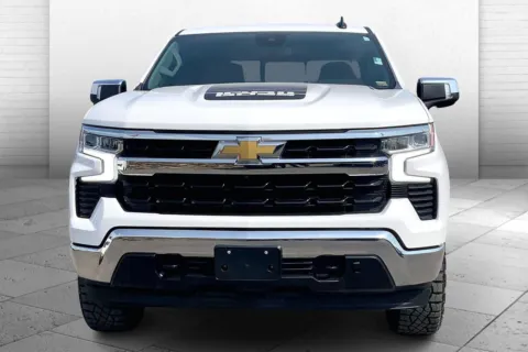 Photos of 2022 Chevrolet Silverado 1500 LT for sale in Kansas City, MO at Cable Dahmer Chevrolet of Kansas City