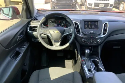 More photos of 2019 Chevrolet Equinox LT at Cable Dahmer Chevrolet of Kansas City, MO