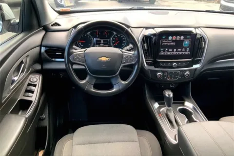 More photos of 2019 Chevrolet Traverse LT Cloth at Cable Dahmer Chevrolet of Kansas City, MO
