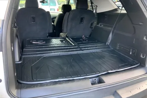More photos of 2019 Chevrolet Traverse LT Cloth at Cable Dahmer Chevrolet of Kansas City, MO