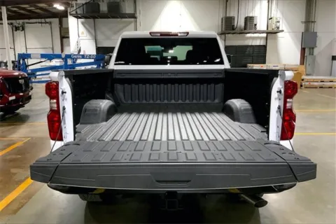More photos of 2026 Chevrolet Silverado 2500 HD Custom at Cable Dahmer Chevrolet of Kansas City, MO