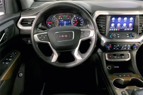 More photos of 2023 GMC Acadia SLE at Cable Dahmer Chevrolet of Kansas City, MO