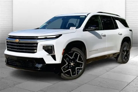 Photos of 2026 Chevrolet Traverse High Country for sale in Kansas City, MO at Cable Dahmer Chevrolet of Kansas City