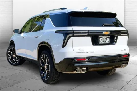 Another view of 2026 Chevrolet Traverse High Country for sale in Kansas City, MO at Cable Dahmer Chevrolet of Kansas City