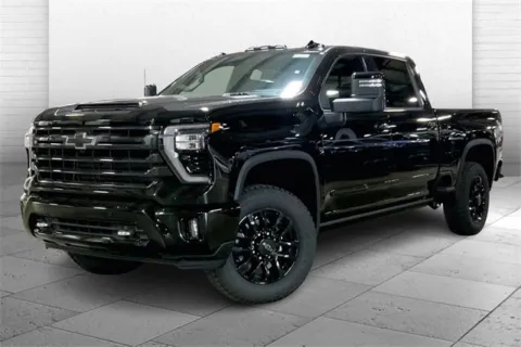 Photos of 2025 Chevrolet Silverado 2500 HD High Country for sale in Kansas City, MO at Cable Dahmer Chevrolet of Kansas City
