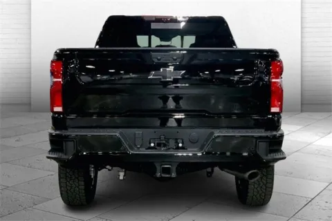 More photos of 2025 Chevrolet Silverado 2500 HD High Country at Cable Dahmer Chevrolet of Kansas City, MO