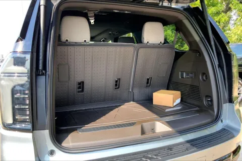 More photos of 2025 Chevrolet Tahoe Z71 at Cable Dahmer Chevrolet of Kansas City, MO