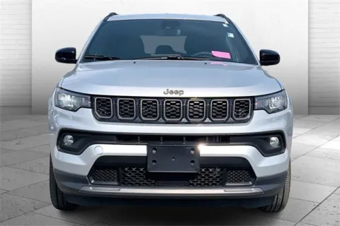 Photos of 2025 Jeep Compass Latitude for sale in Kansas City, MO at Cable Dahmer Chevrolet of Kansas City