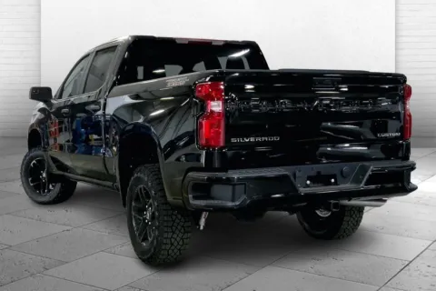 Black 2026 Chevrolet Silverado 1500 Custom Trail Boss for sale in Kansas City, MO