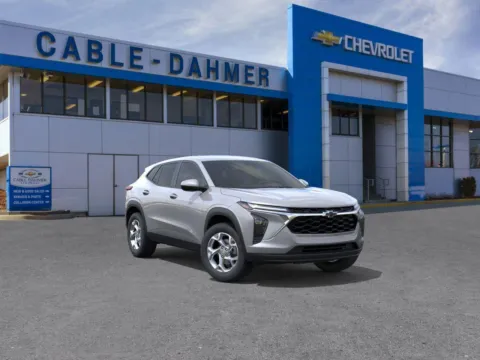 Gray 2025 Chevrolet Trax LS for sale in Kansas City, MO