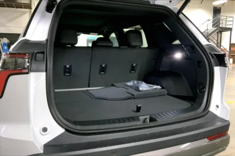 More photos of 2026 Chevrolet Equinox ACTIV at Cable Dahmer Chevrolet of Kansas City, MO