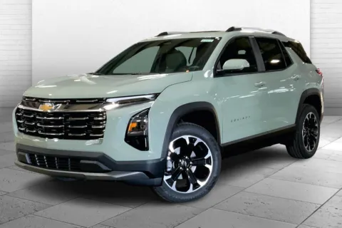 Green 2026 Chevrolet Equinox LT for sale in Kansas City, MO