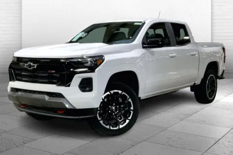 Photos of 2026 Chevrolet Colorado Z71 for sale in Kansas City, MO at Cable Dahmer Chevrolet of Kansas City