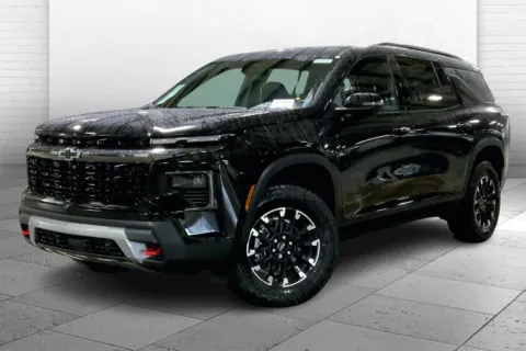 Photos of 2026 Chevrolet Traverse Z71 for sale in Kansas City, MO at Cable Dahmer Chevrolet of Kansas City
