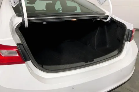 More photos of 2023 Chevrolet Malibu LT at Cable Dahmer Chevrolet of Kansas City, MO