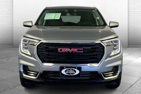 Photos of 2024 GMC Terrain SLE for sale in Kansas City, MO at Cable Dahmer Chevrolet of Kansas City