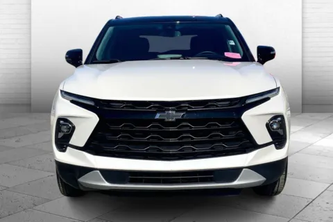 Photos of 2024 Chevrolet Blazer 3LT for sale in Kansas City, MO at Cable Dahmer Chevrolet of Kansas City