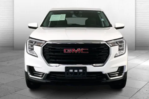 Photos of 2024 GMC Terrain SLE for sale in Kansas City, MO at Cable Dahmer Chevrolet of Kansas City