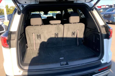 More photos of 2025 GMC Acadia Elevation at Cable Dahmer Chevrolet of Kansas City, MO