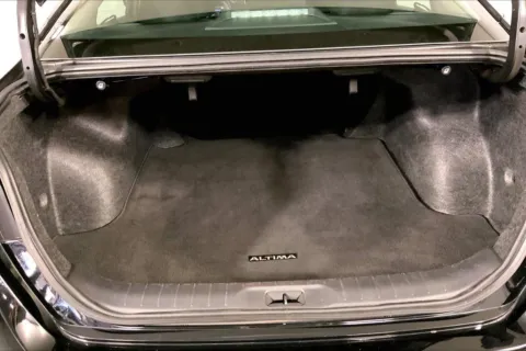 More photos of 2024 Nissan Altima 2.5 SV at Cable Dahmer Chevrolet of Kansas City, MO