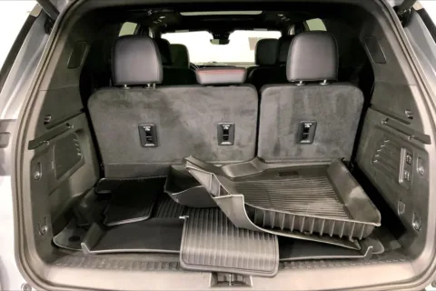 More photos of 2024 Chevrolet Traverse RS at Cable Dahmer Chevrolet of Kansas City, MO