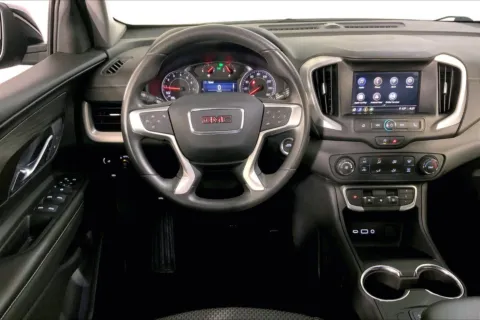 More photos of 2024 GMC Terrain SLE at Cable Dahmer Chevrolet of Kansas City, MO
