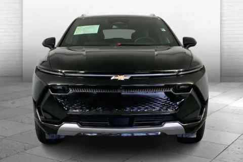 Photos of 2025 Chevrolet Equinox EV LT for sale in Kansas City, MO at Cable Dahmer Chevrolet of Kansas City