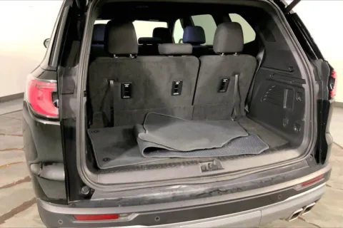 More photos of 2025 GMC Acadia Elevation at Cable Dahmer Chevrolet of Kansas City, MO