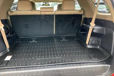More photos of 2016 Toyota 4Runner Limited at Cable Dahmer Chevrolet of Kansas City, MO