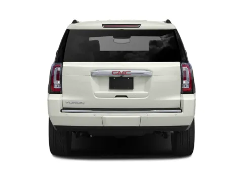 More photos of 2019 GMC Yukon Denali at Cable Dahmer Chevrolet of Kansas City, MO