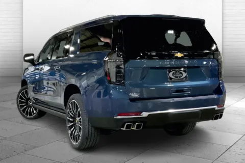 Another view of 2026 Chevrolet Suburban High Country for sale in Kansas City, MO at Cable Dahmer Chevrolet of Kansas City