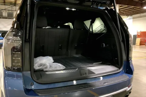 More photos of 2026 Chevrolet Suburban High Country at Cable Dahmer Chevrolet of Kansas City, MO