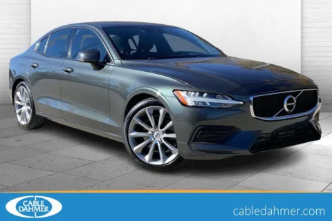 Gray 2019 Volvo S60 Momentum for sale in Kansas City, MO