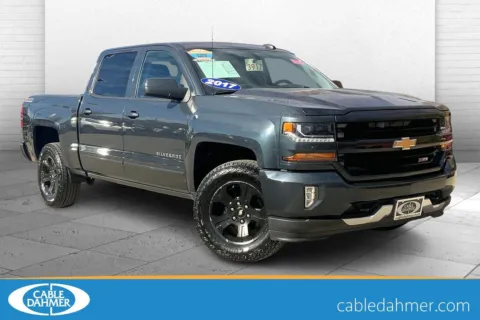 Gray 2017 Chevrolet Silverado 1500 LT for sale in Kansas City, MO