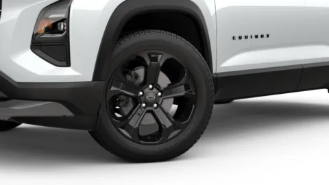 More photos of 2026 Chevrolet Equinox LT at Cable Dahmer Chevrolet of Kansas City, MO