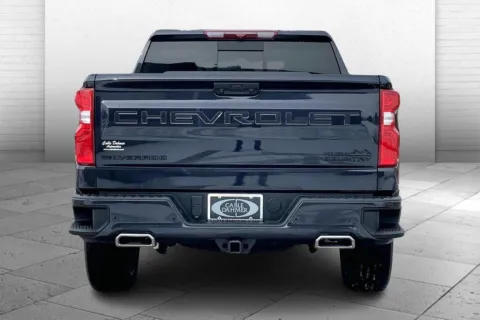 Another view of 2022 Chevrolet Silverado 1500 High Country for sale in Kansas City, MO at Cable Dahmer Chevrolet of Kansas City