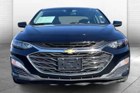 Photos of 2022 Chevrolet Malibu LT for sale in Independence, MO at Cable Dahmer Chevrolet of Independence