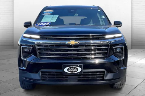 Photos of 2025 Chevrolet Traverse LT for sale in Independence, MO at Cable Dahmer Chevrolet of Independence