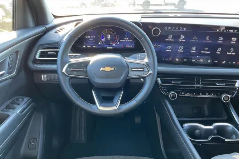 More photos of 2025 Chevrolet Traverse LT at Cable Dahmer Chevrolet of Independence, MO