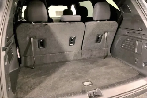 More photos of 2025 Chevrolet Traverse LT at Cable Dahmer Chevrolet of Independence, MO