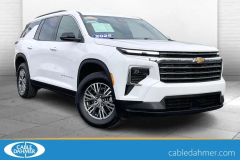 White 2025 Chevrolet Traverse LT for sale in Independence, MO